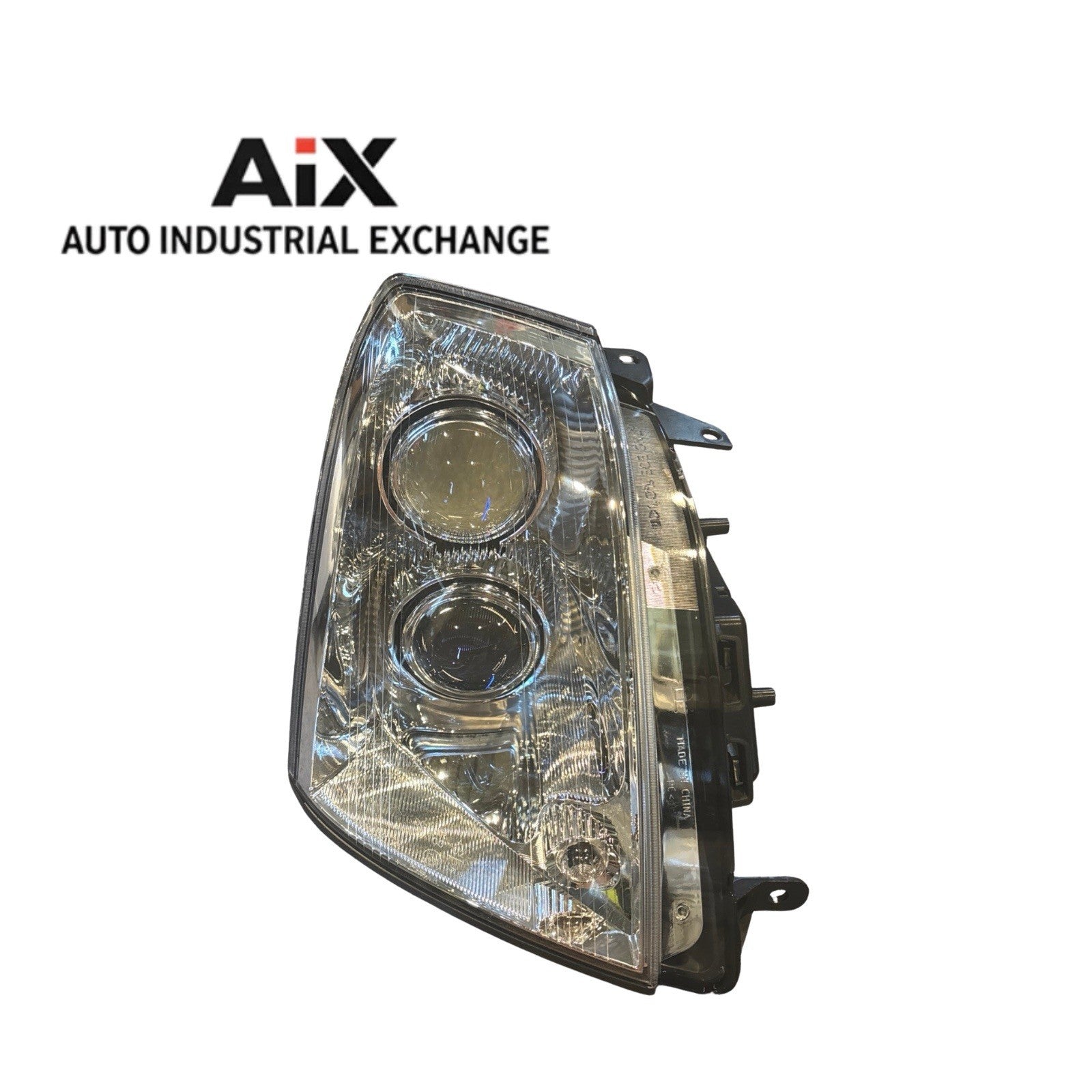 Headlight Assembly Fits 05–11 Cadillac STS RH Passenger Halogen Lens Housing