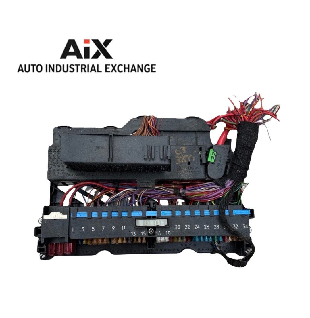 OEM BMW E46 325i Fuse Relay Box Cabin Panel Assembly Harness 2003 M54