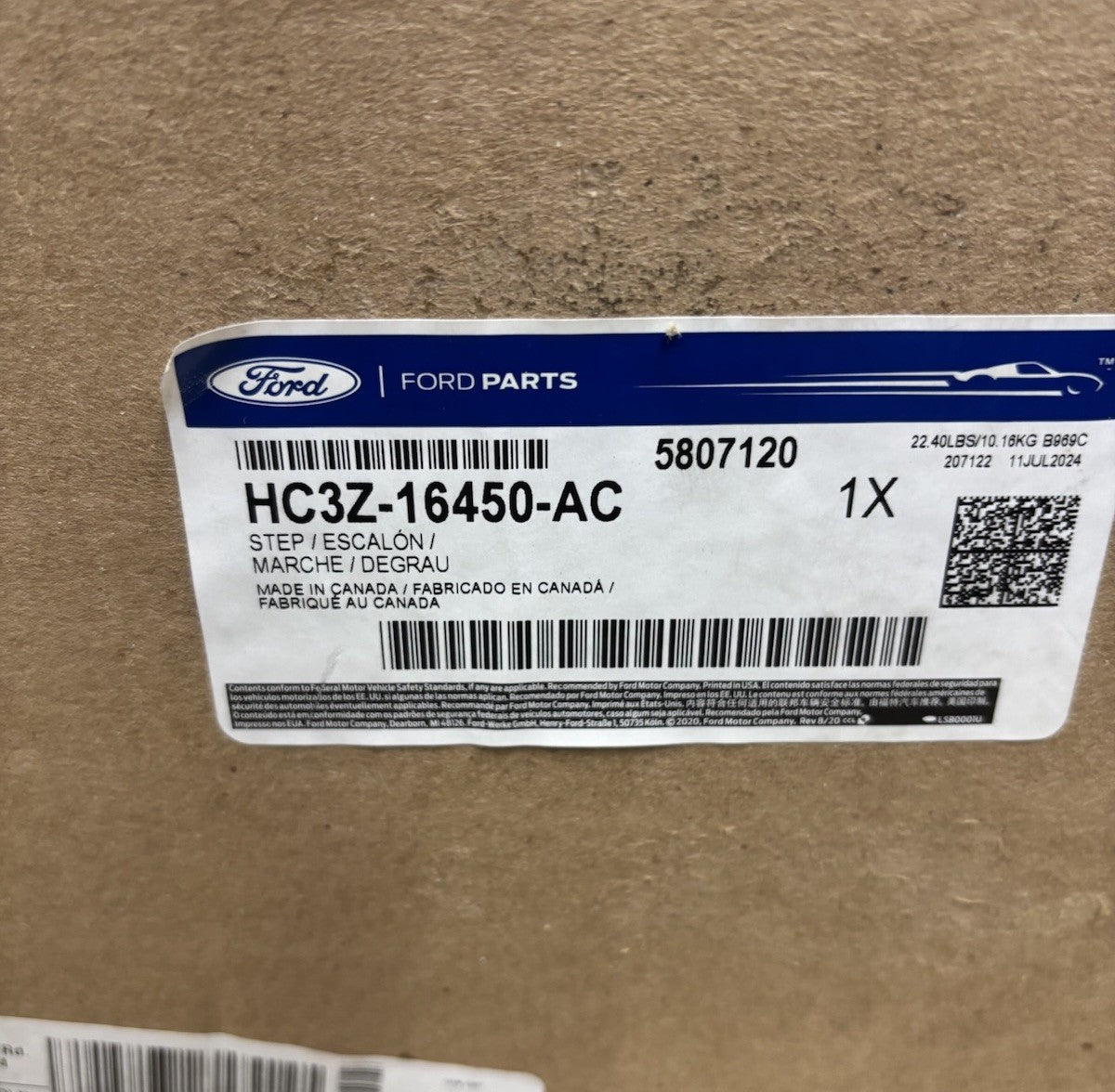 FORD OEM 17-22 F-250 Super Duty Cab Running Board-Running Board HC3Z16450AC