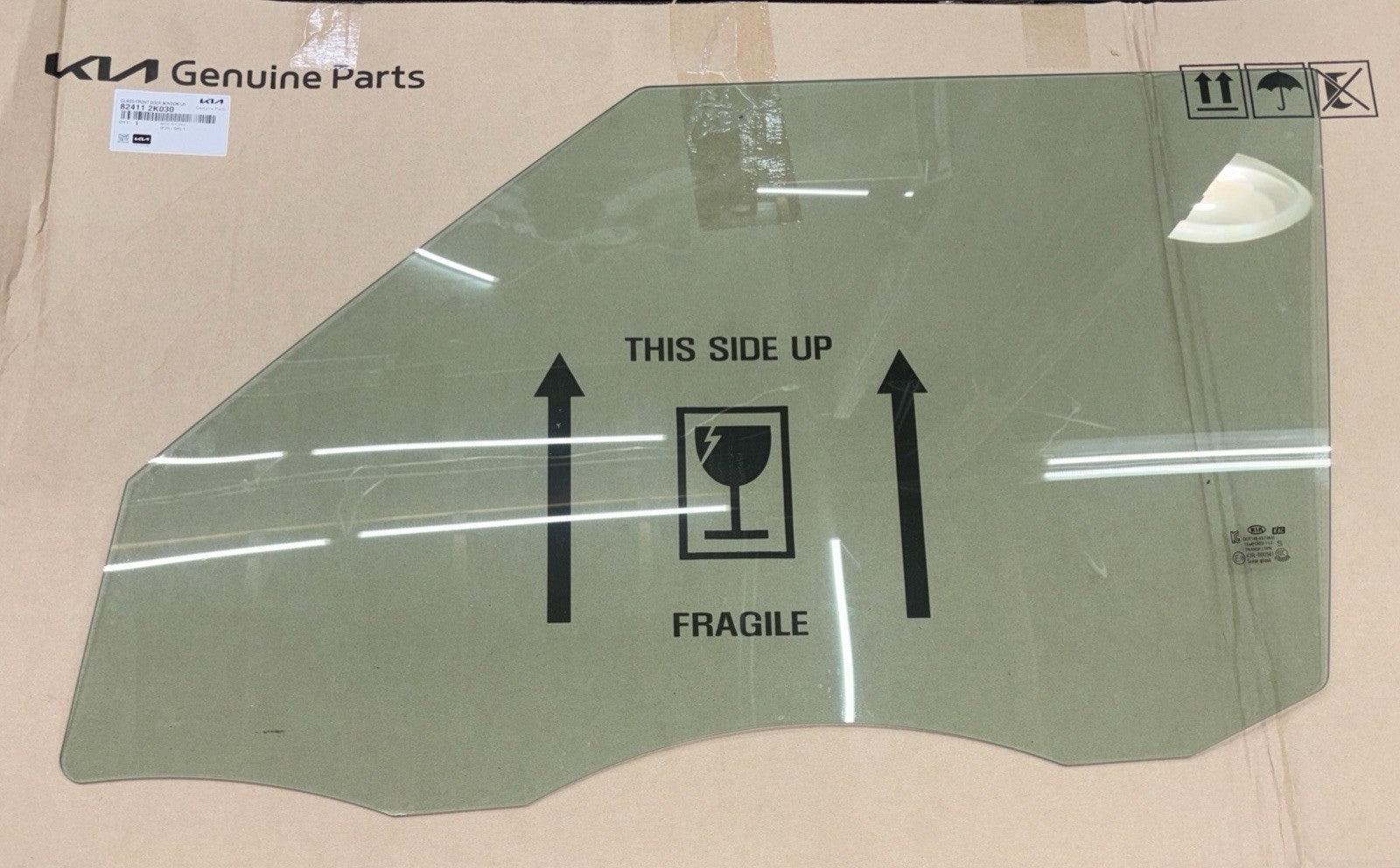 OEM Kia 82411-2K030 Front Door Glass LH Fits 2010-2013 Soul Made in Korea